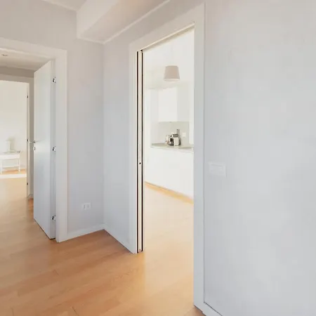 Gohost - Modern With Private Terrace Near Duomo * Milaan