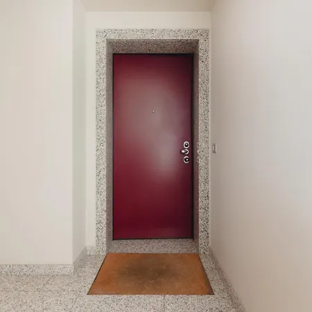 Gohost - Modern With Private Terrace Near Duomo Διαμέρισμα *