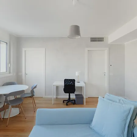 Appartement Gohost - Modern With Private Terrace Near Duomo