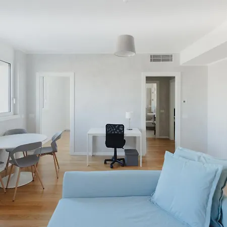 Gohost - Modern With Private Terrace Near Duomo Appartement Milaan