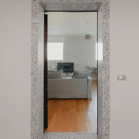 Gohost - Modern With Private Terrace Near Duomo *