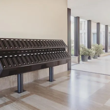 Апартаменты Gohost - Modern With Private Terrace Near Duomo Милан