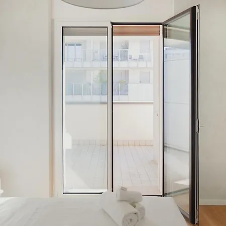 Gohost - Modern With Private Terrace Near Duomo *